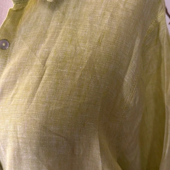 Tahari Linen long sleeve button down tunic in lime green - Picture 3 of 7